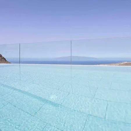 New Luxurious Private Costa Adeje (Tenerife)