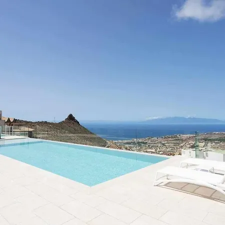 New Luxurious Private Villa *